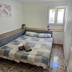 Apartment Quiet Area - Terrace - Pool - Parking - Aduls Only Tias