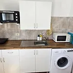 Quiet Area - Terrace - Pool - Parking - Aduls Only * Tias