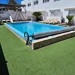 Quiet Area - Terrace - Pool - Parking - Aduls Only Apartment