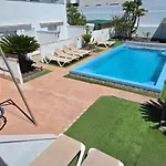 Quiet Area - Terrace - Pool - Parking - Aduls Only *