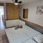 Apartment Quiet Area - Terrace - Pool - Parking - Aduls Only