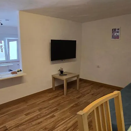Quiet Area - Terrace - Pool - Parking - Aduls Only Apartamento
